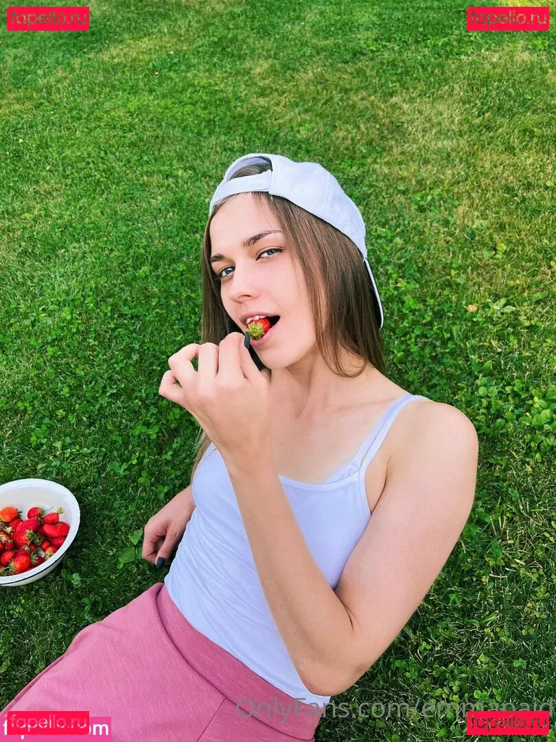 emmapaid Onlyfans Photo Gallery 