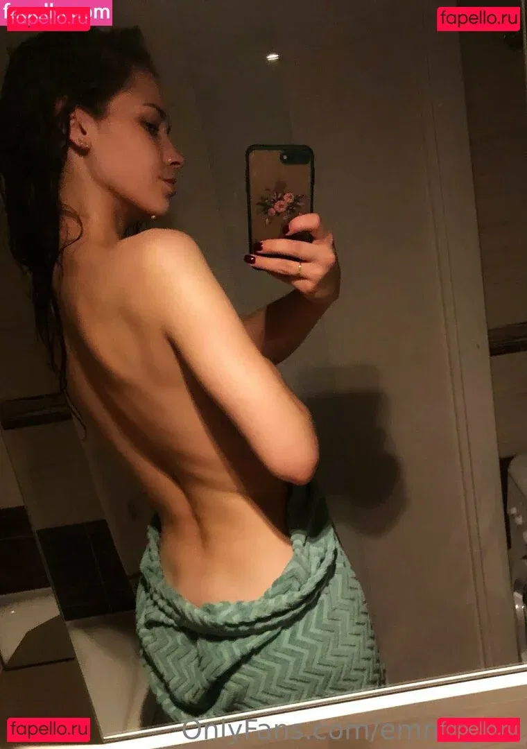 emmapaid Onlyfans Photo Gallery 