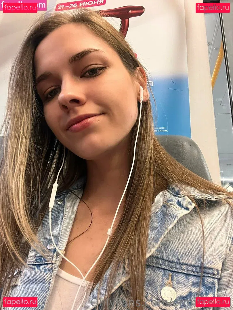 emmapaid Onlyfans Photo Gallery 