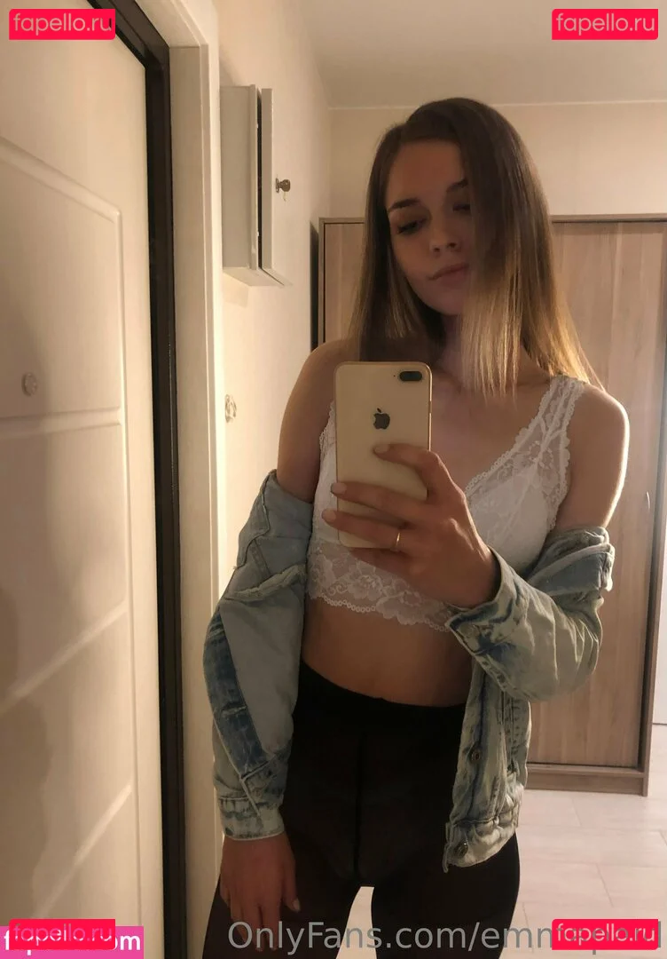 emmapaid Onlyfans Photo Gallery 