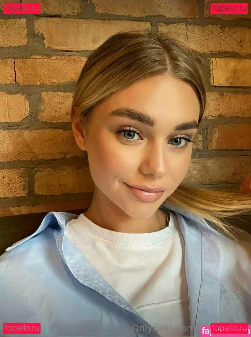 emmapaid Onlyfans Photo Gallery 