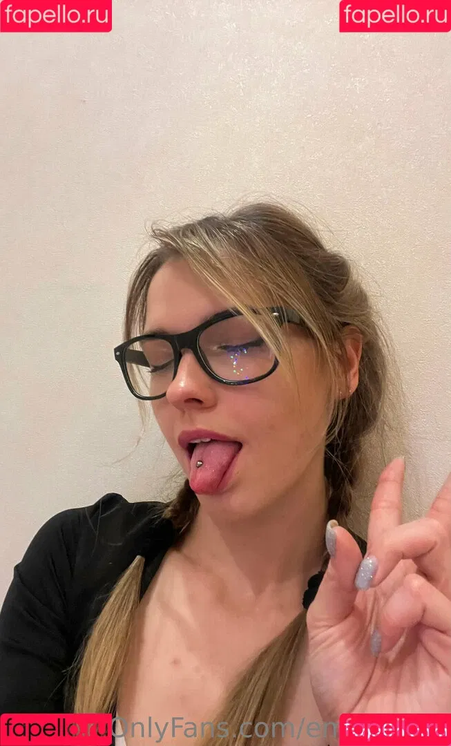 emmapaid Onlyfans Photo Gallery 