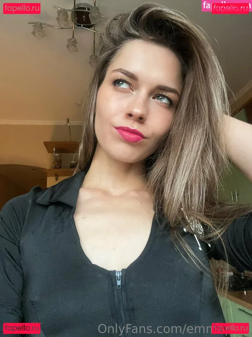 emmapaid Onlyfans Photo Gallery 