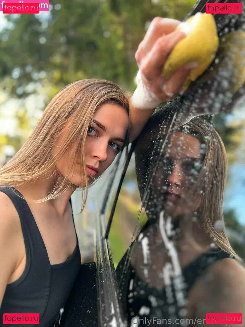 emmapaid Onlyfans Photo Gallery 