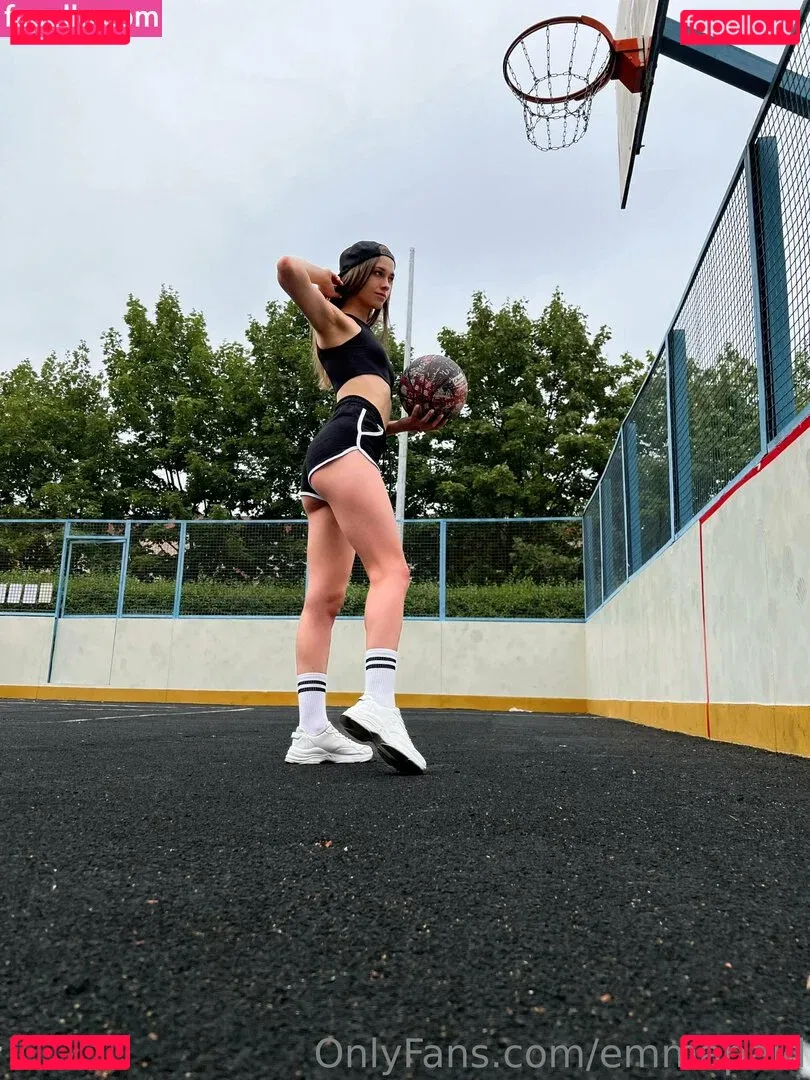 emmapaid Onlyfans Photo Gallery 