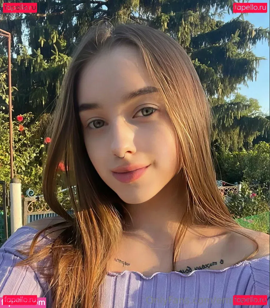 emmapaid Onlyfans Photo Gallery 