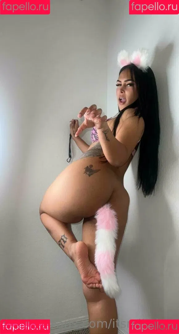 itsmillyhot Onlyfans Photo Gallery 