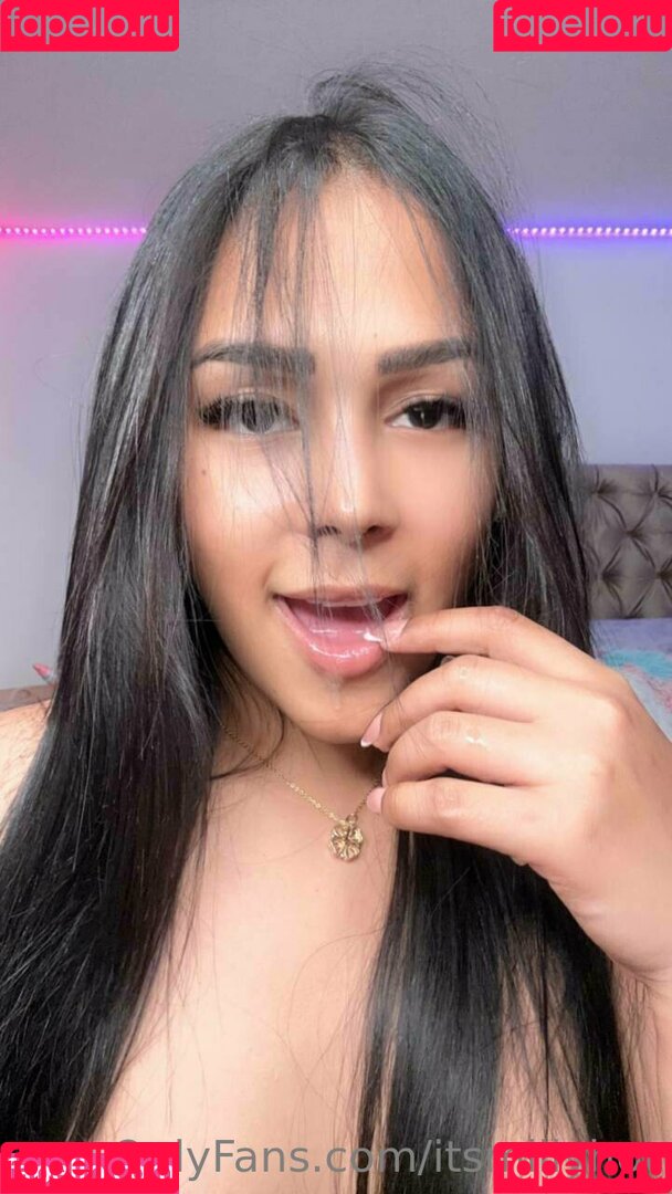 itsmillyhot Onlyfans Photo Gallery 