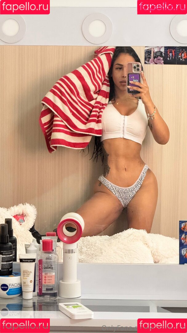 itsmillyhot Onlyfans Photo Gallery 