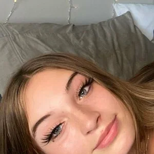 Sarah Rhyder Onlyfans Photo Gallery 