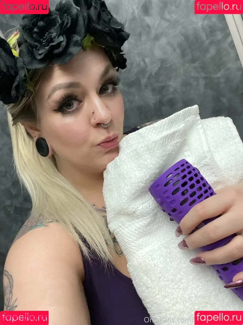 inkedshyvixen Onlyfans Photo Gallery 
