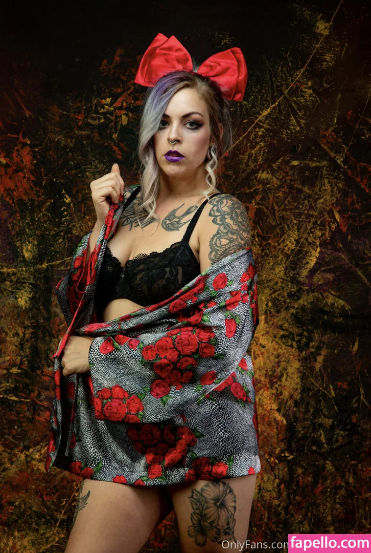 inkedshyvixen Onlyfans Photo Gallery 