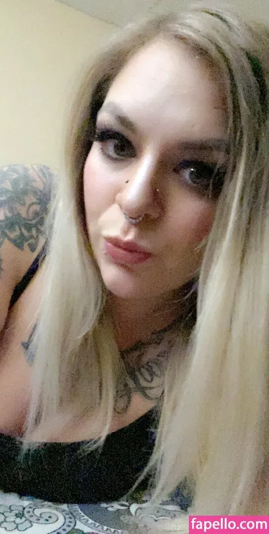 inkedshyvixen Onlyfans Photo Gallery 