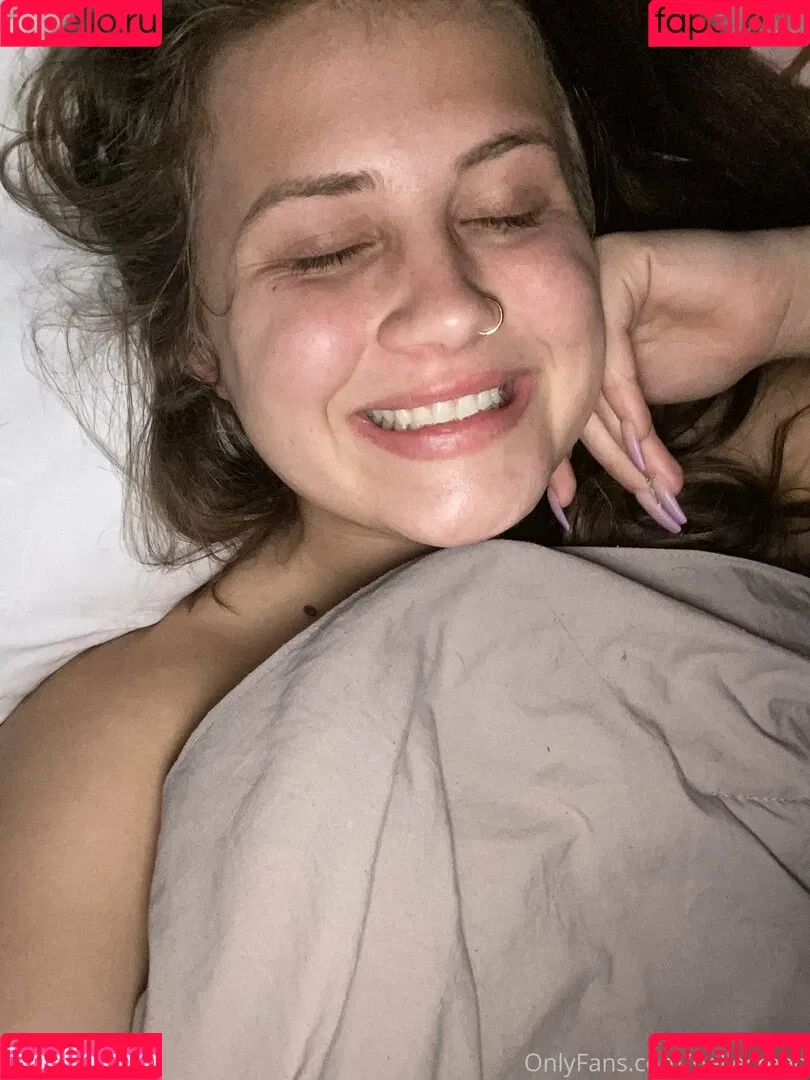 bellecreed Onlyfans Photo Gallery 