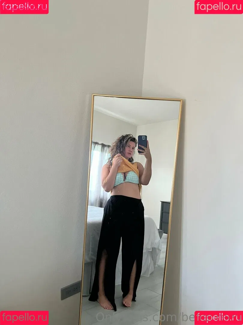 bellecreed Onlyfans Photo Gallery 