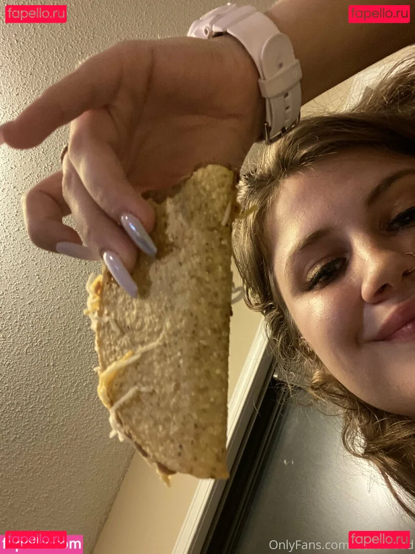 bellecreed Onlyfans Photo Gallery 