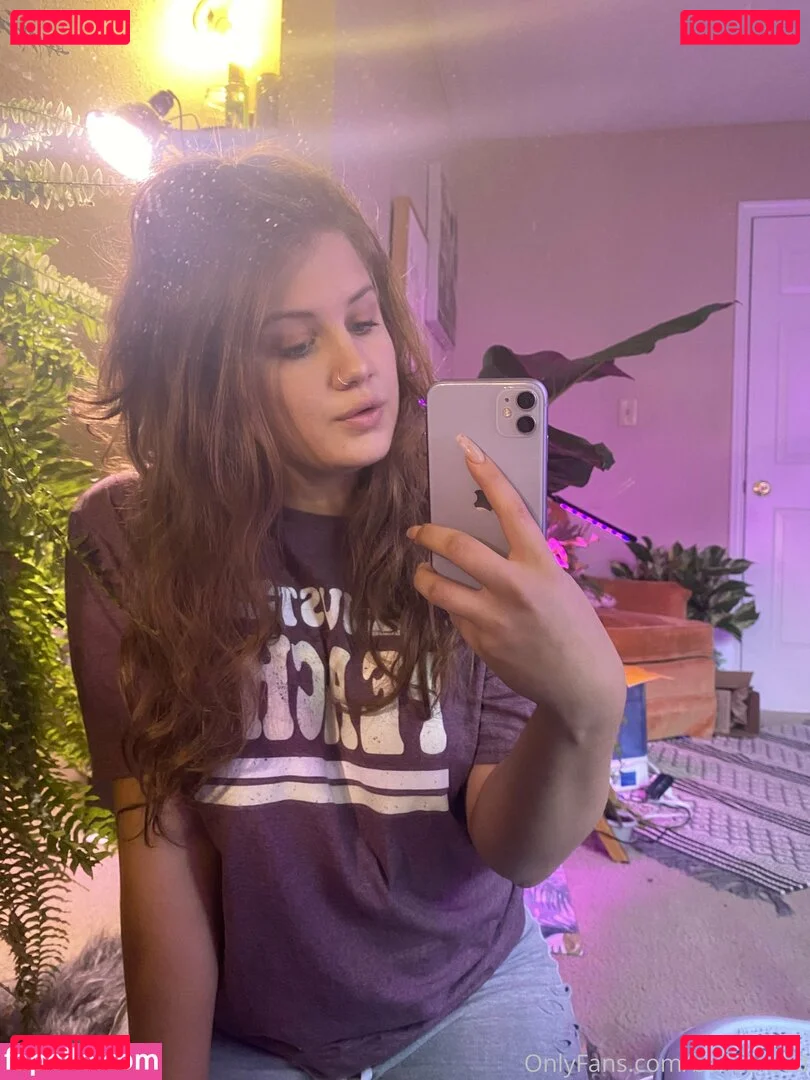 bellecreed Onlyfans Photo Gallery 