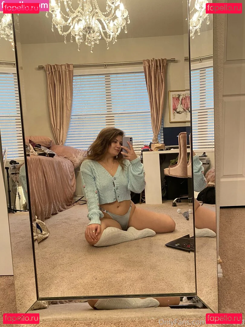 bellecreed Onlyfans Photo Gallery 