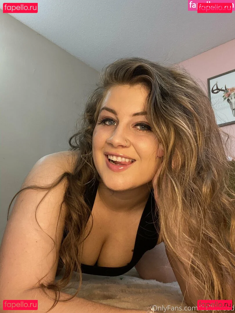 bellecreed Onlyfans Photo Gallery 