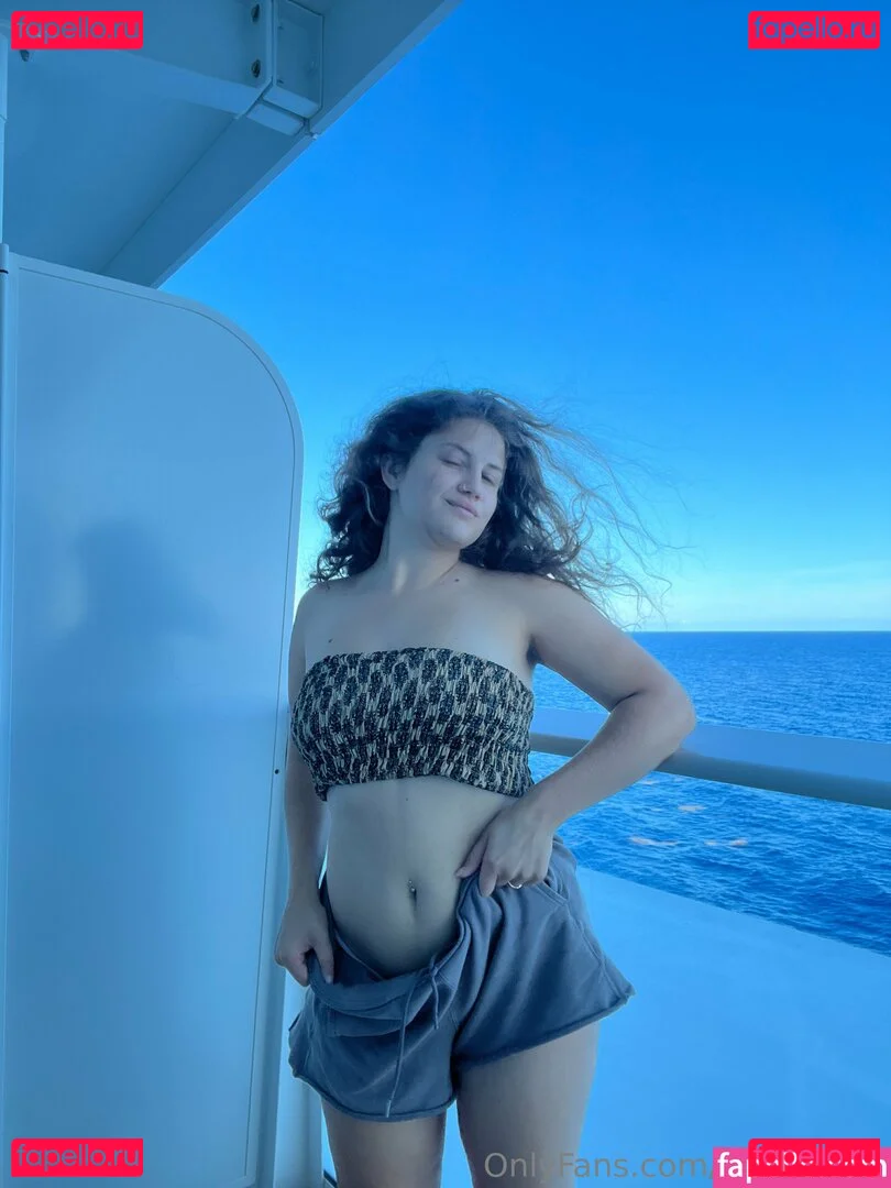 bellecreed Onlyfans Photo Gallery 