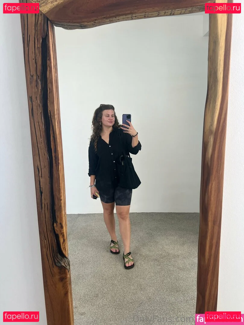 bellecreed Onlyfans Photo Gallery 