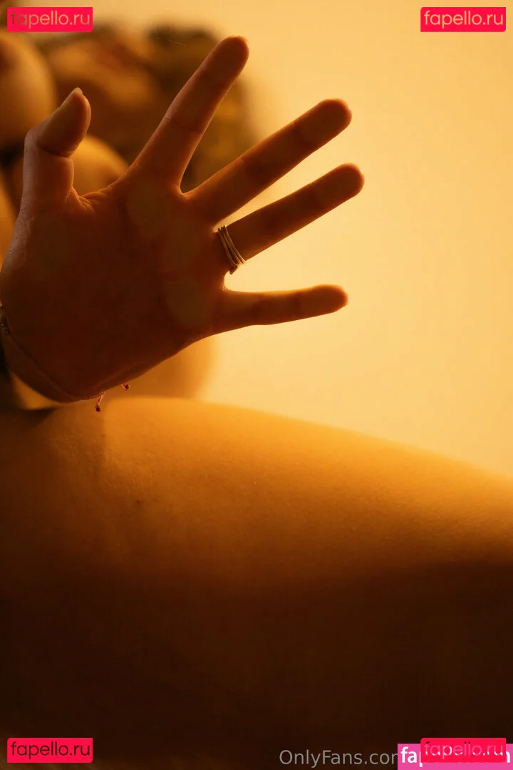 bellecreed Onlyfans Photo Gallery 