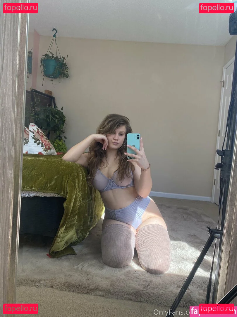 bellecreed Onlyfans Photo Gallery 