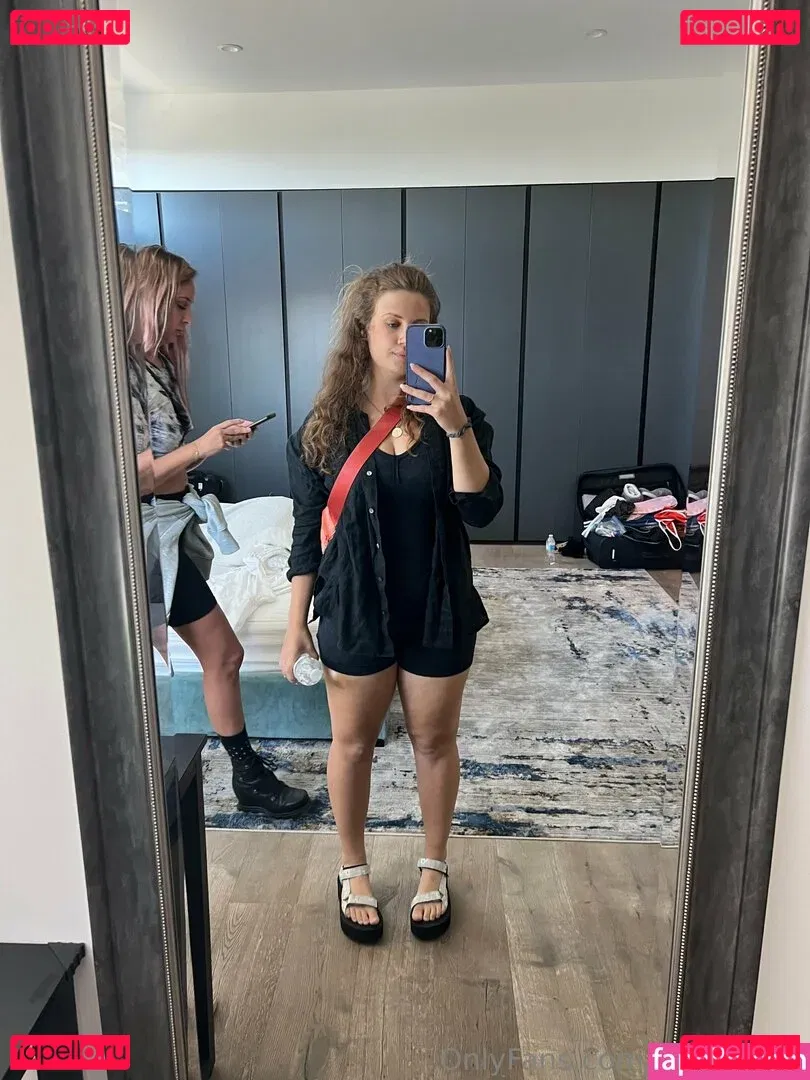 bellecreed Onlyfans Photo Gallery 