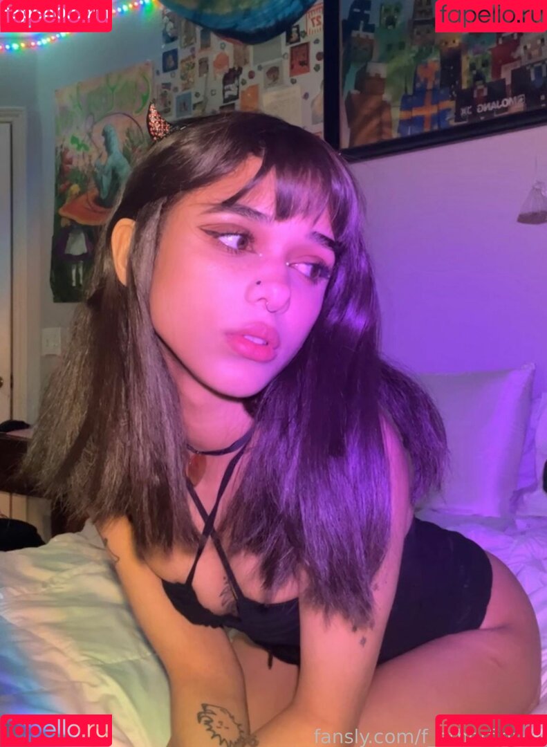 f_atherfigure Onlyfans Photo Gallery 