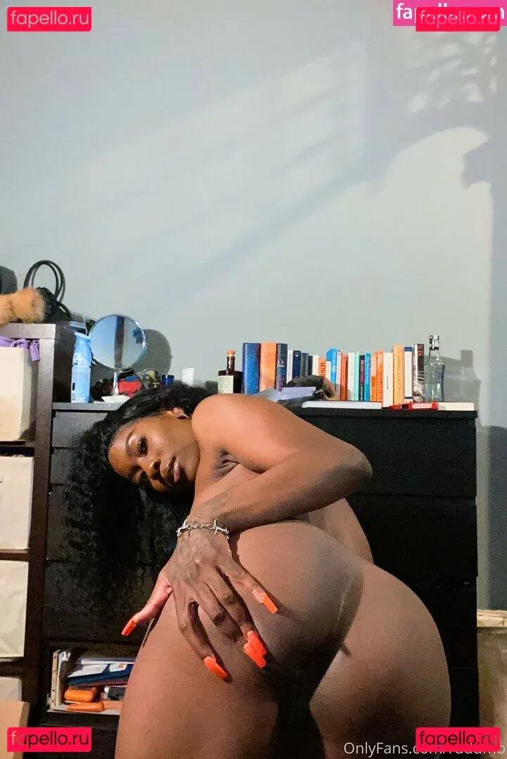 rudumb Onlyfans Photo Gallery 