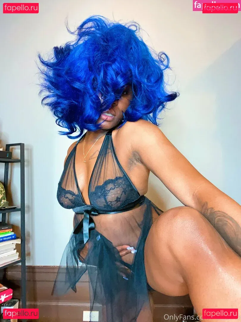 rudumb Onlyfans Photo Gallery 