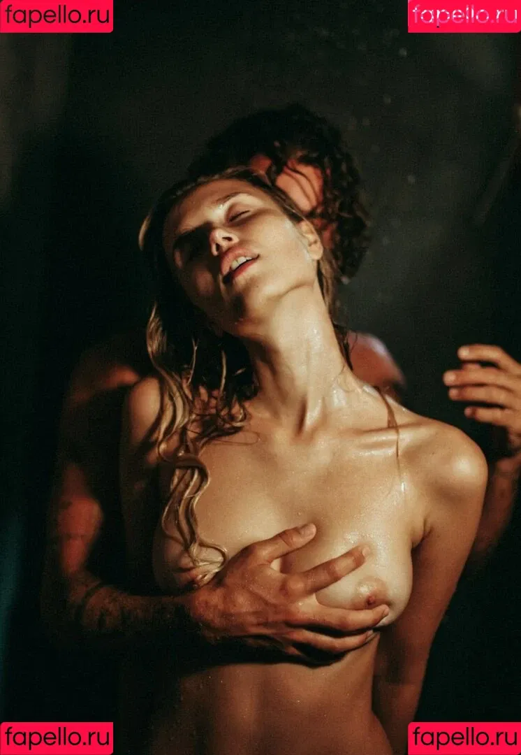 Polina Malinovskaya Onlyfans Photo Gallery 
