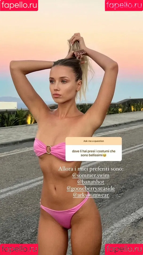 Polina Malinovskaya Onlyfans Photo Gallery 