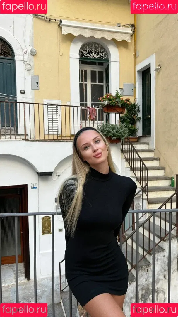 Polina Malinovskaya Onlyfans Photo Gallery 