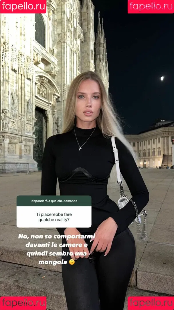 Polina Malinovskaya Onlyfans Photo Gallery 