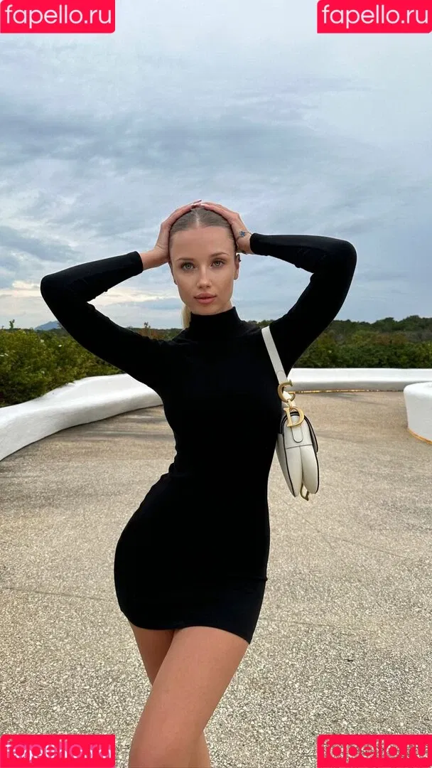 Polina Malinovskaya Onlyfans Photo Gallery 