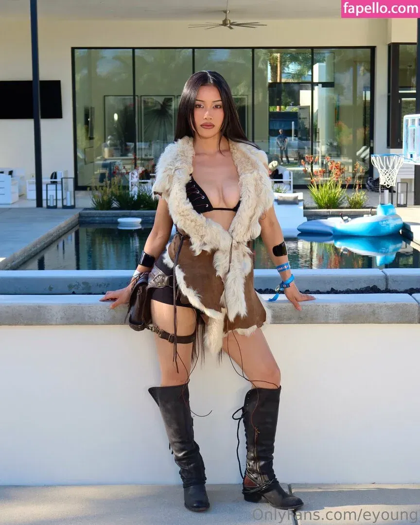 eyoung Onlyfans Photo Gallery 