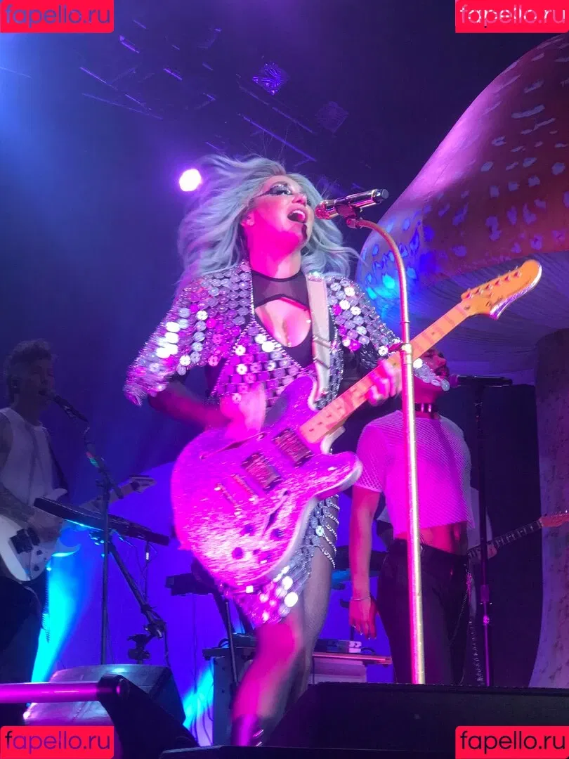 KeshaRose Onlyfans Photo Gallery 