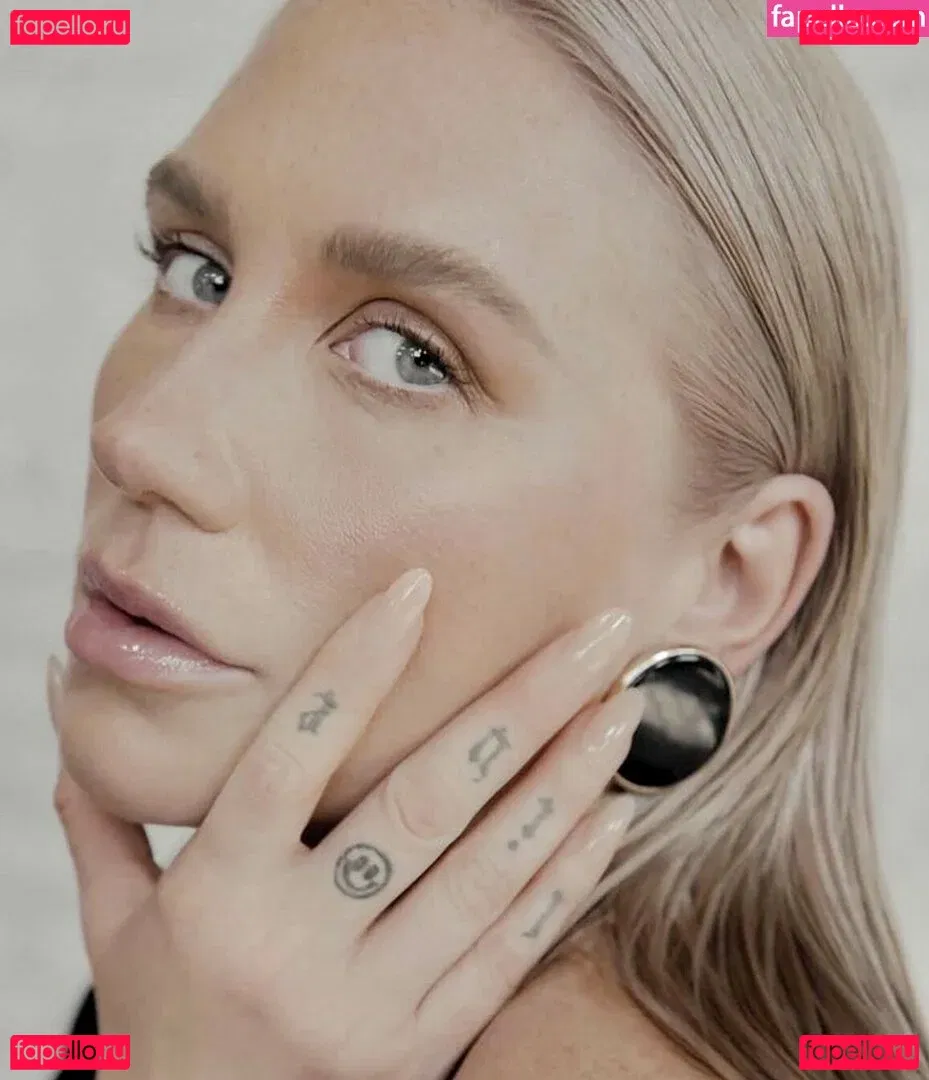 KeshaRose Onlyfans Photo Gallery 