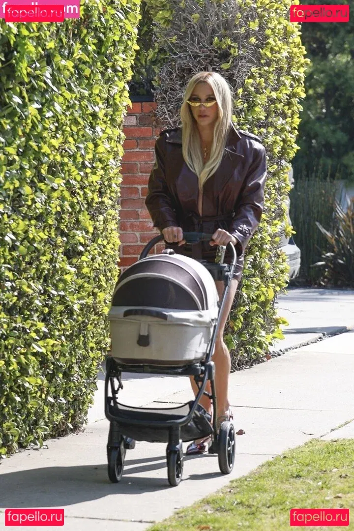 KeshaRose Onlyfans Photo Gallery 