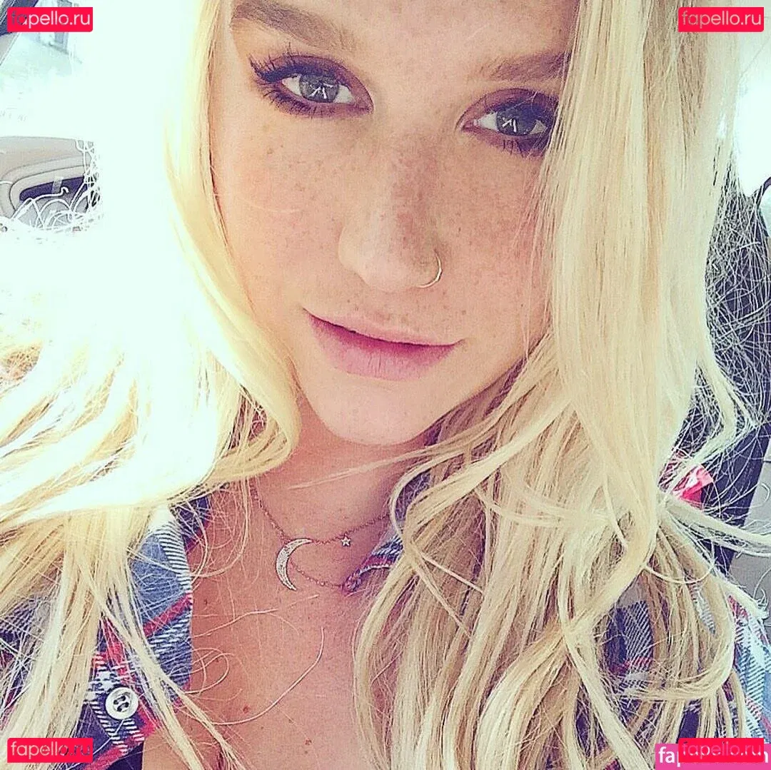 KeshaRose Onlyfans Photo Gallery 