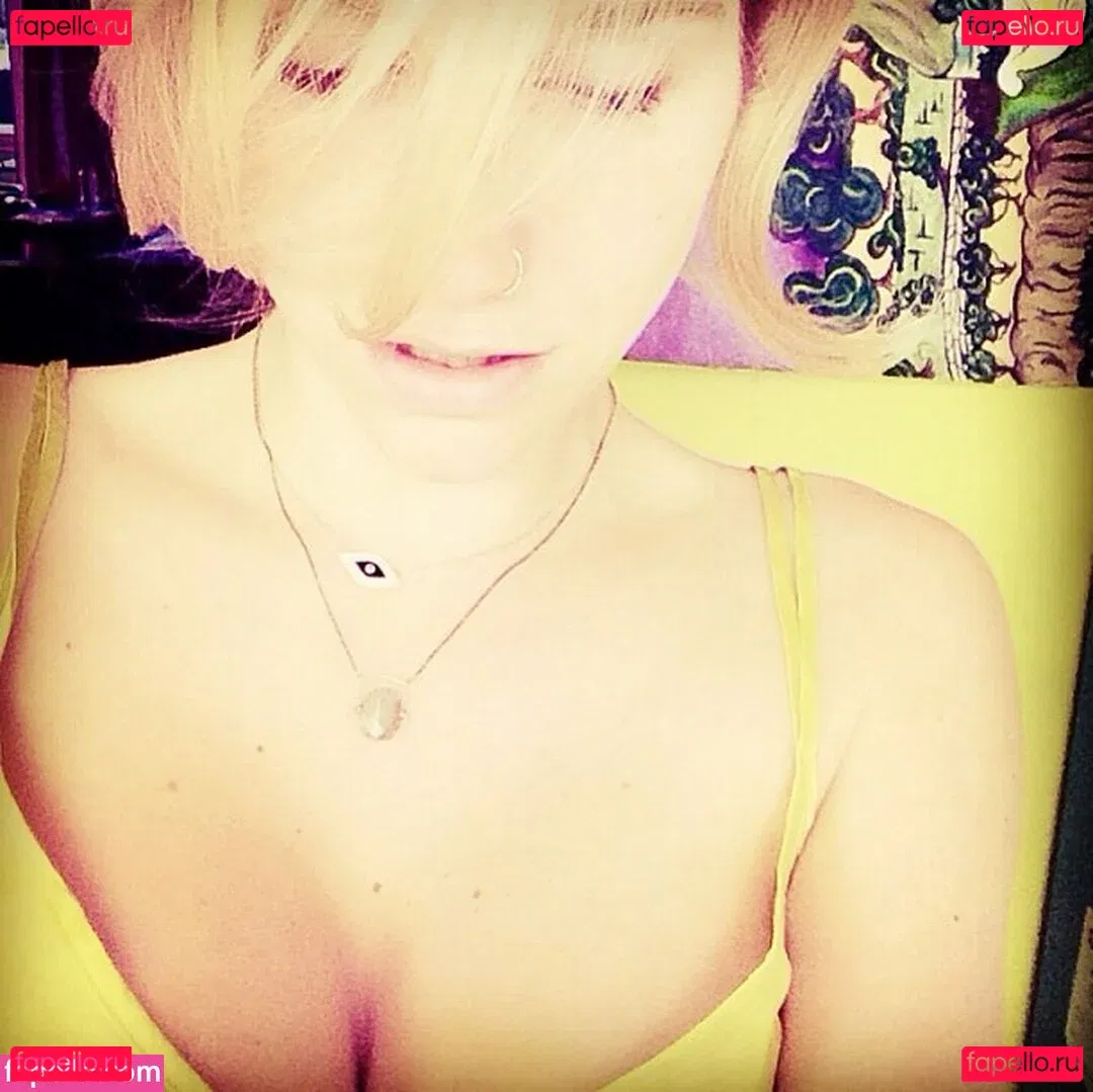 KeshaRose Onlyfans Photo Gallery 