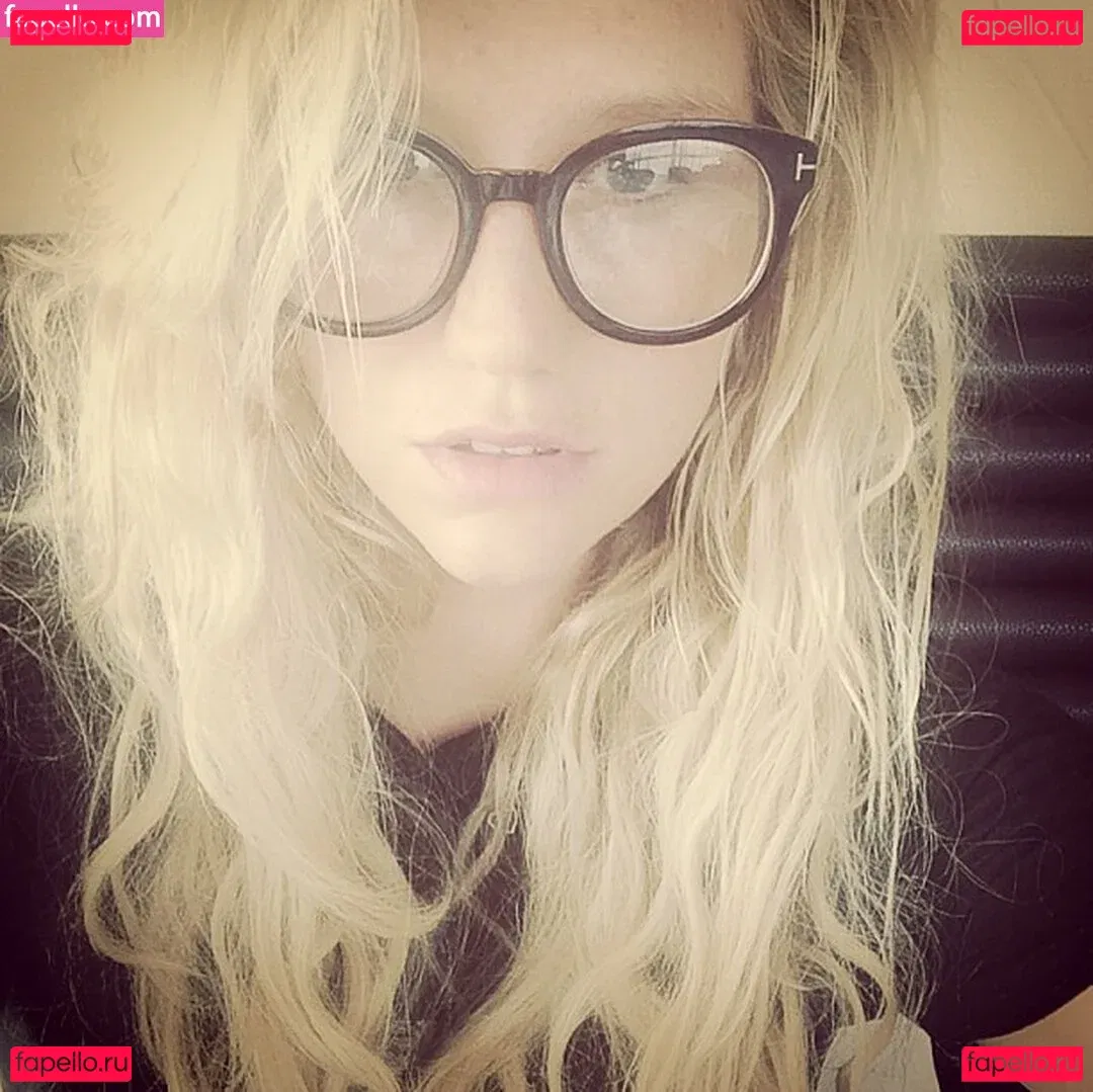 KeshaRose Onlyfans Photo Gallery 