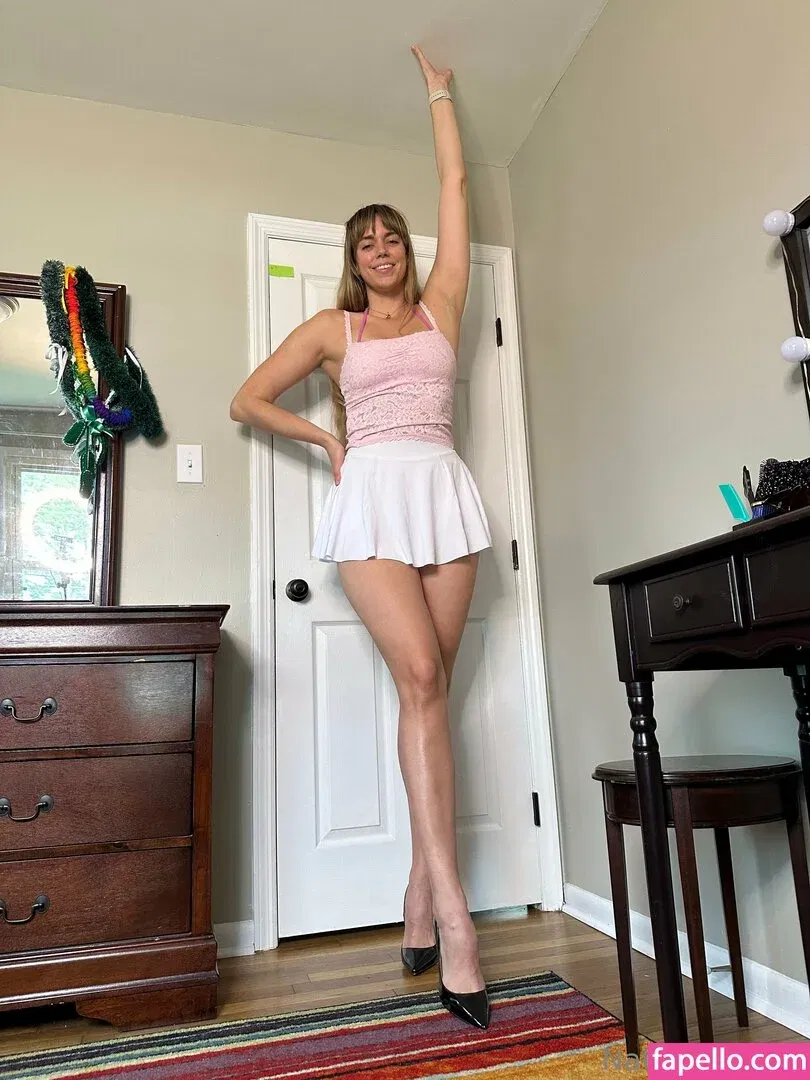 goddesstalltasha Onlyfans Photo Gallery 