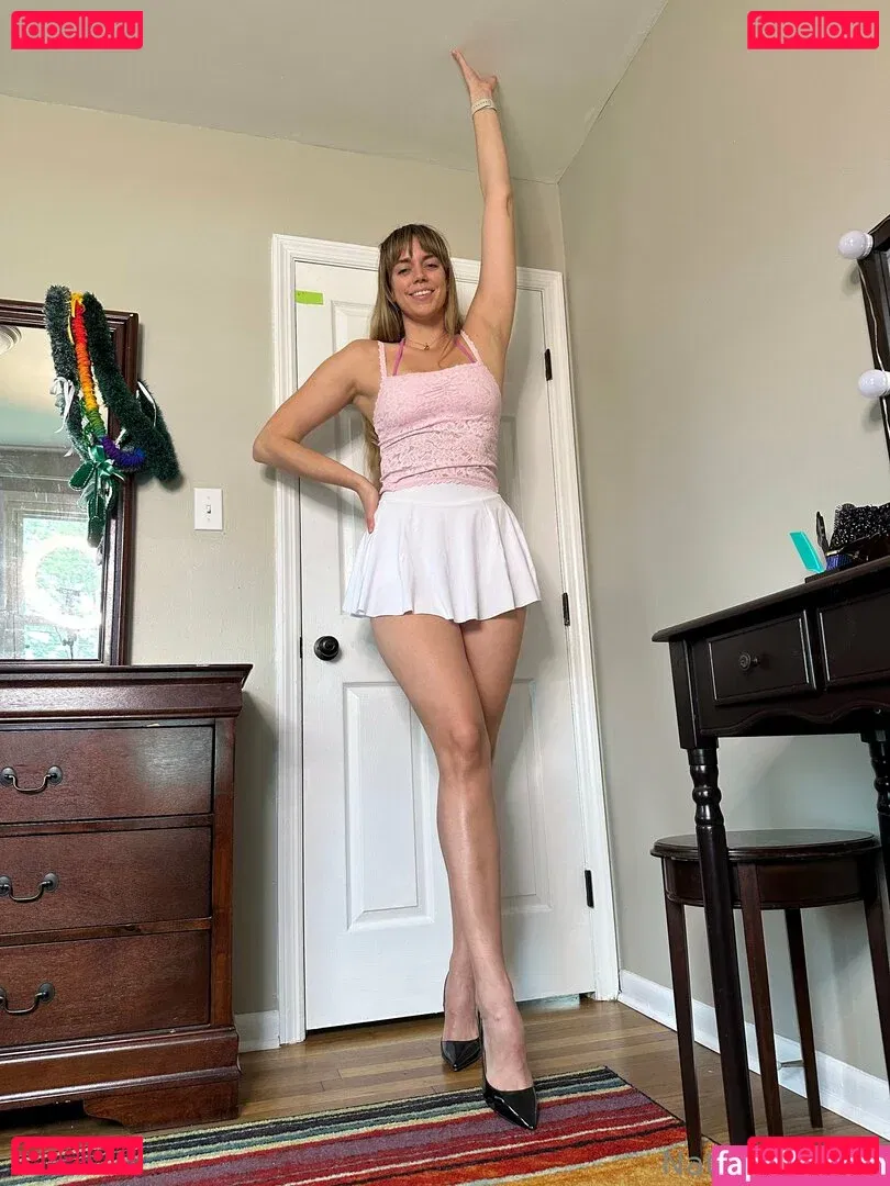 goddesstalltasha Onlyfans Photo Gallery 