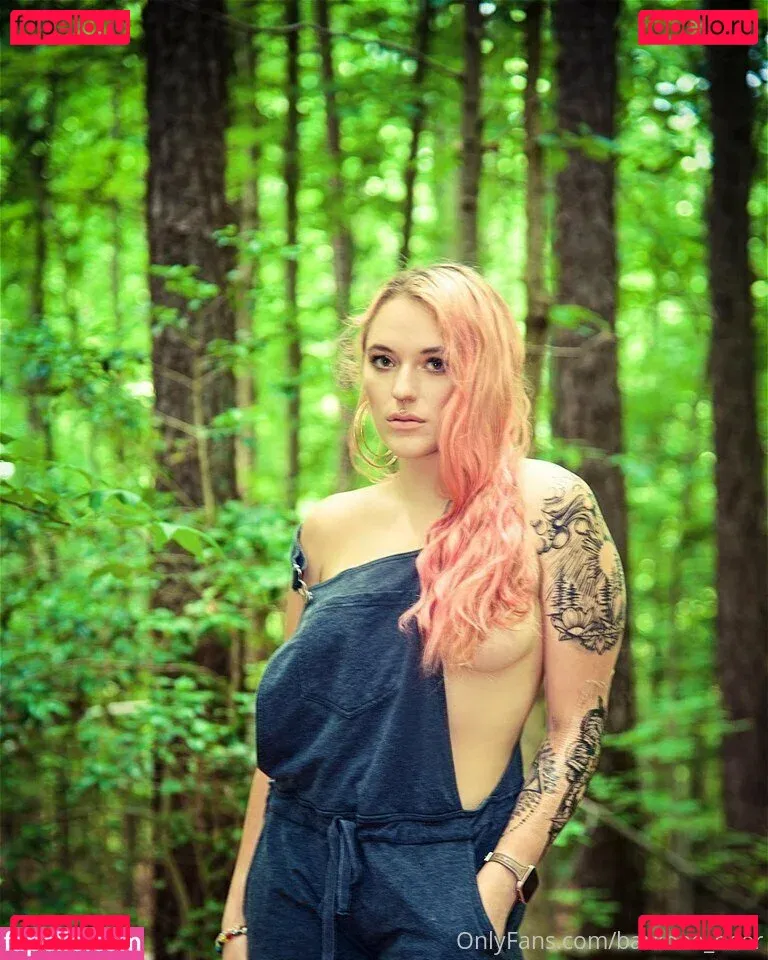 Nirvana Onlyfans Photo Gallery 