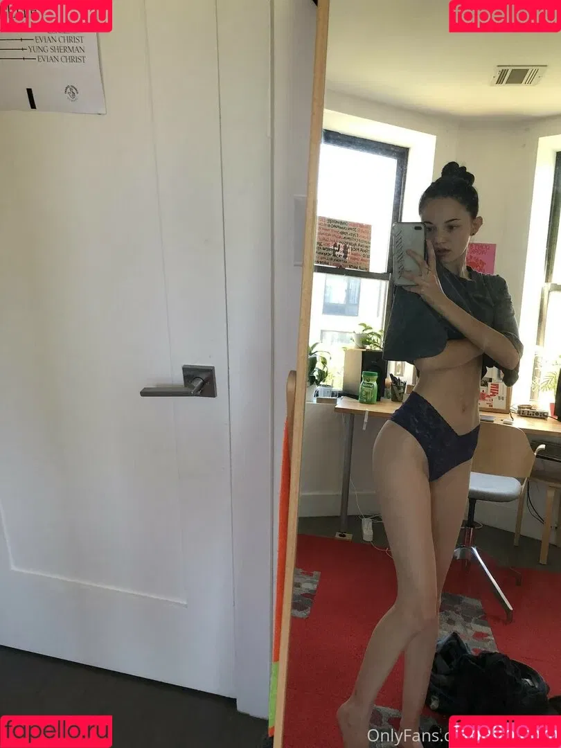 Rylrat Onlyfans Photo Gallery 