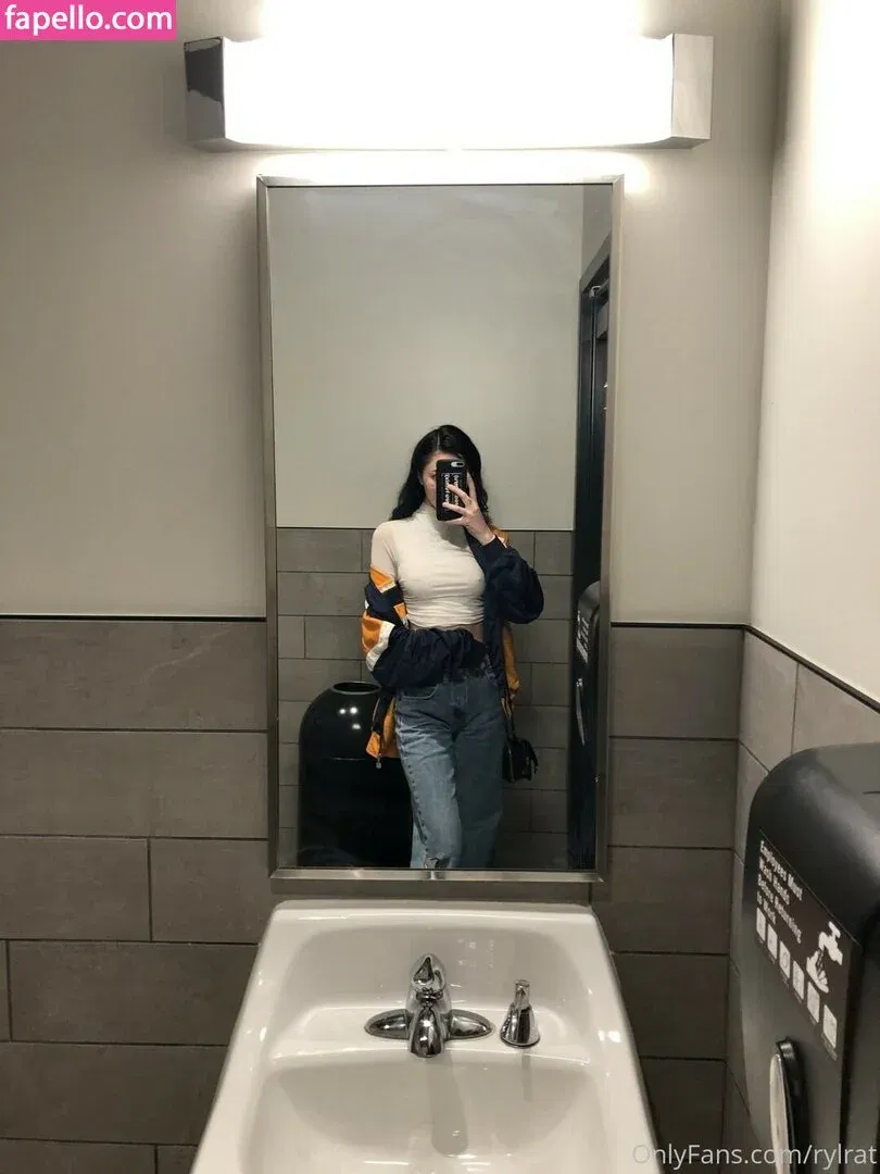 Rylrat Onlyfans Photo Gallery 