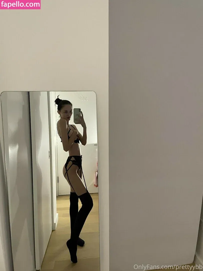 Rylrat Onlyfans Photo Gallery 