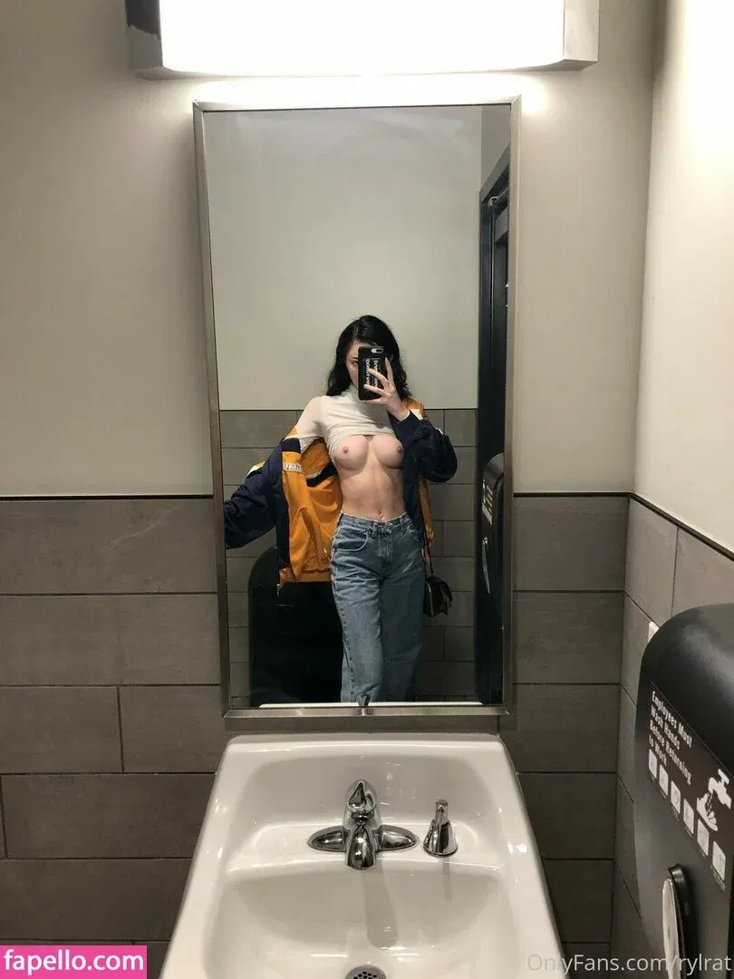 Rylrat Onlyfans Photo Gallery 